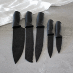 SET X 5 CUCHILLOS ACANALADOS HOJA Y MANGO NEGRO + PELA PAPAS - Image 3