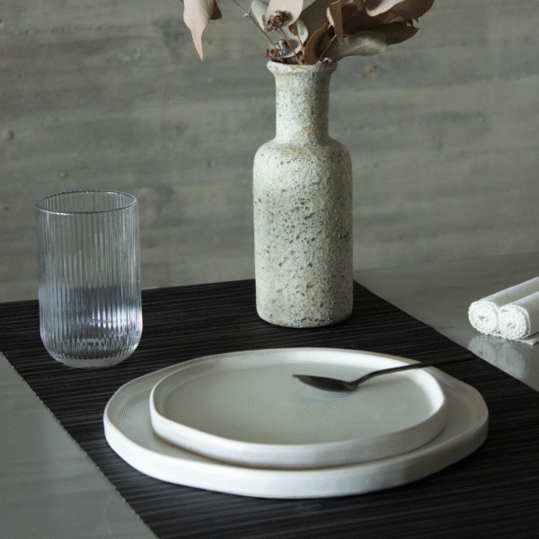 PLATO DE POSTRE LERICI 21 CM *VASSA