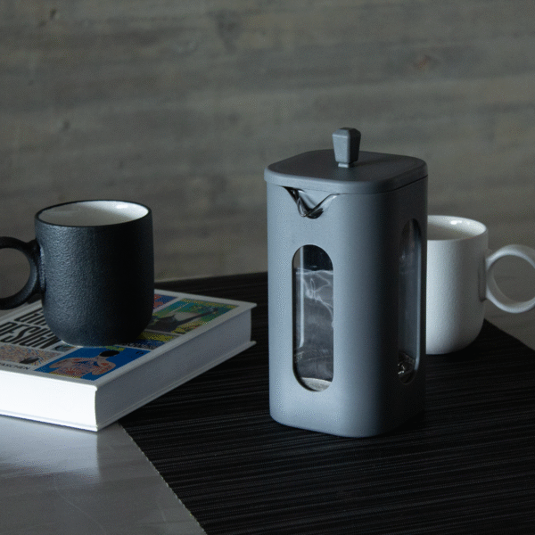 CAFETERA GREY CON EMBOLO 1000 ML