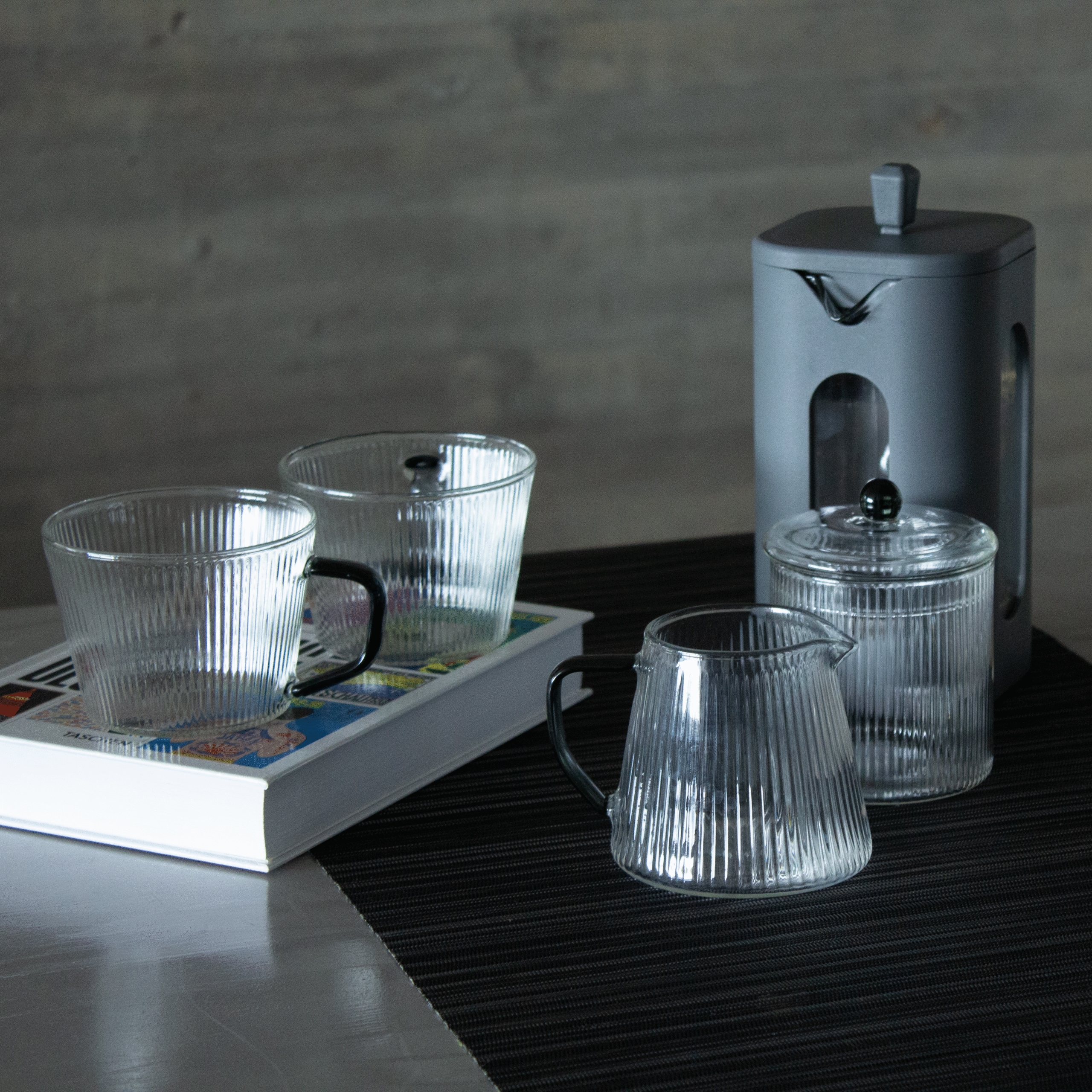 _MG_2500 JARRA DE BOROSILICATO CON MANGO NEGRO 500 ML *VASSA - Image 1