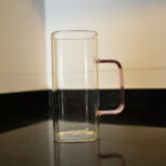 Chop Frasco Vidrio con Tapa Bambú y Sorbete - Image 3